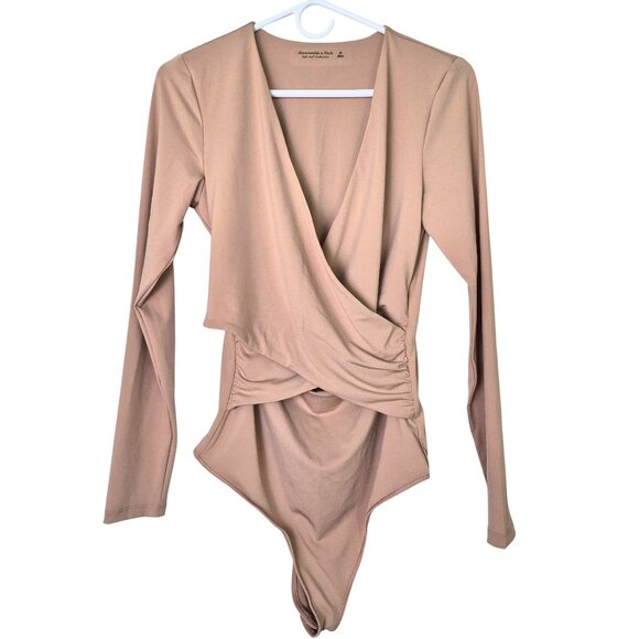 Abercrombie & Fitch Wrap Bodysuit Sz Med Long Sleeve Lined Tan Soft NWT Classic - Picture 1 of 9